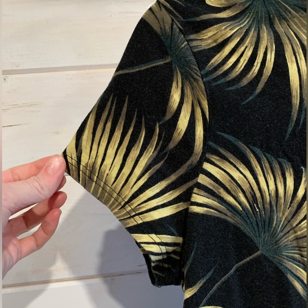 Dorothy Perkins | Dandelion Print Tee - Picture 4 of 5
